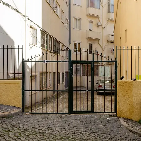 Rua Da Senhora Da Gloria 142 Rc Apartmán Lisboa