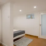Rua Da Senhora Da Gloria 142 Rc Апартаменты
